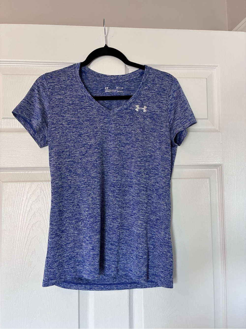 Under Armour Women’s Blue Heather V-Neck Performance Tee